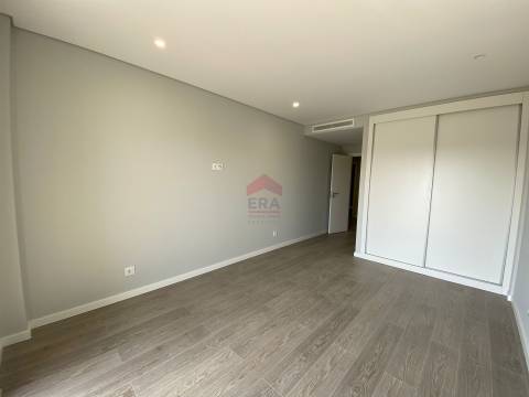 Apartamento T2 Venda em Montenegro,Faro