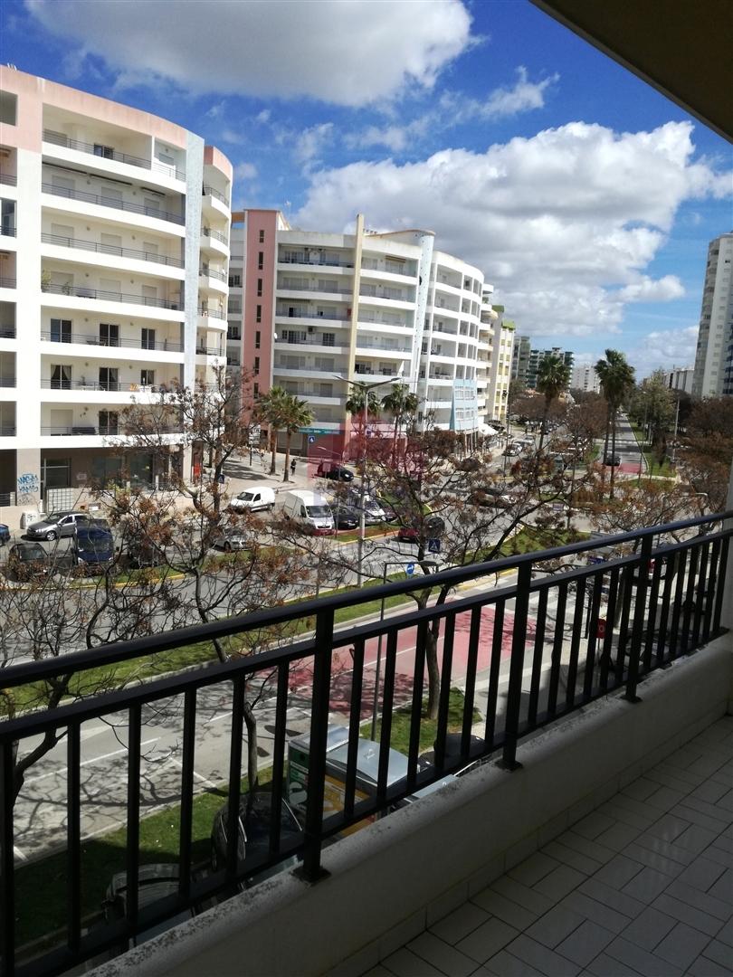 Apartamento T2 Venda em Quarteira,Loulé