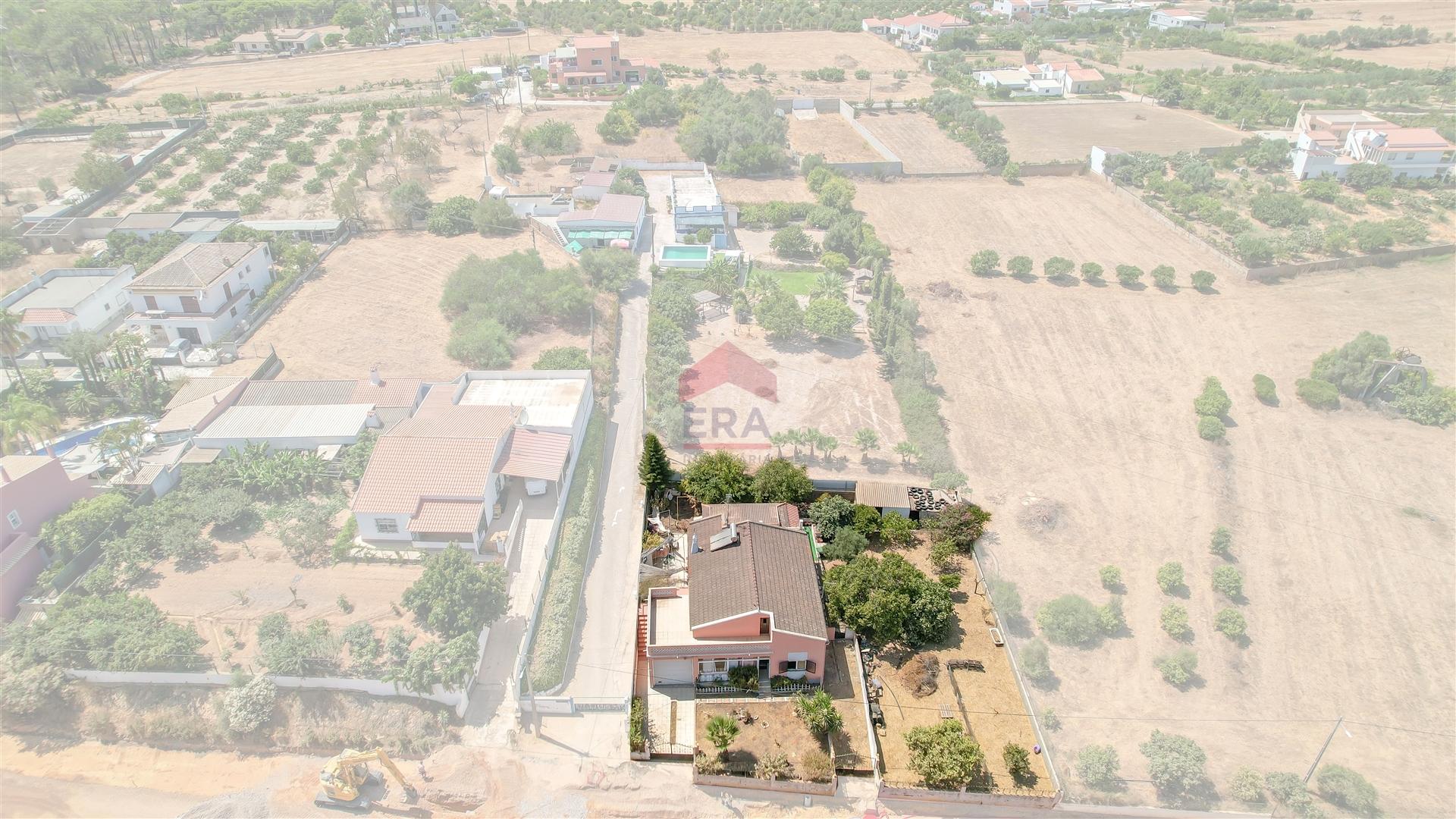 Moradia T3 Venda em Pechão,Olhão