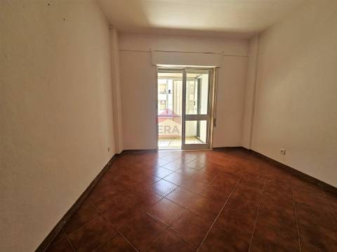 Apartamento T1 Venda em Quarteira,Loulé