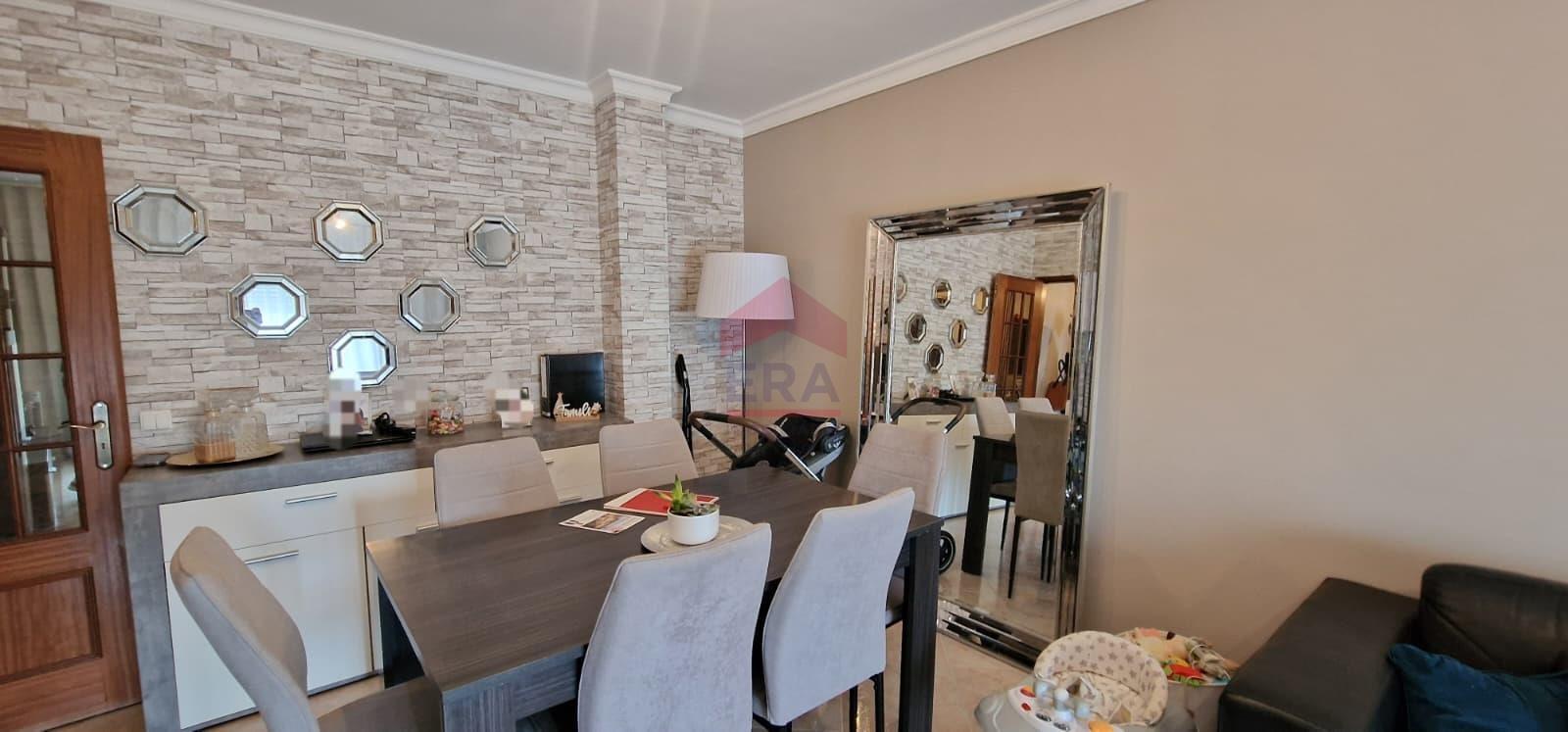 Apartamento T2 Venda em Quelfes,Olhão