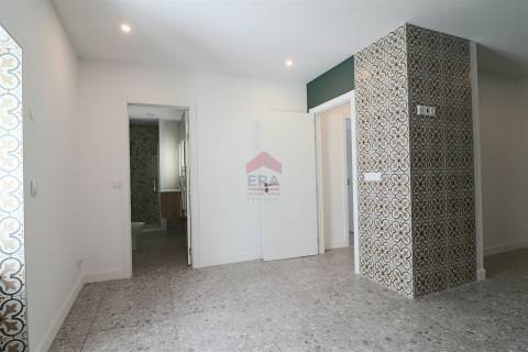 Moradia Geminada T7 Venda em Portimão,Portimão