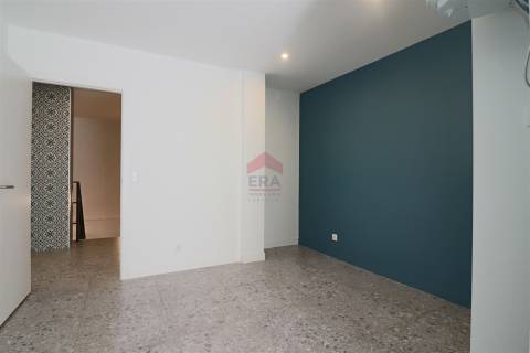 Moradia Geminada T7 Venda em Portimão,Portimão