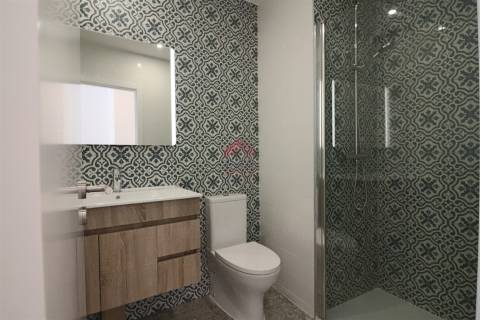 Moradia Geminada T7 Venda em Portimão,Portimão