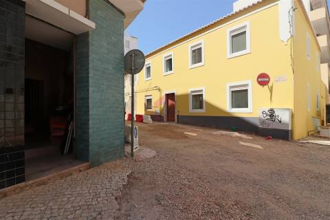 Moradia Geminada T7 Venda em Portimão,Portimão