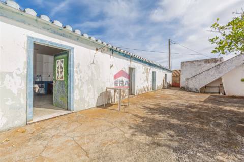 Moradia para Restaurar T3 Venda em Tavira (Santa Maria e Santiago),Tavira