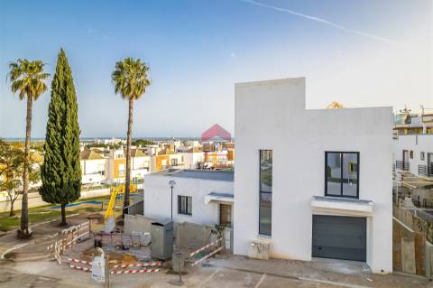 Moradia T5 Venda em Tavira (Santa Maria e Santiago),Tavira