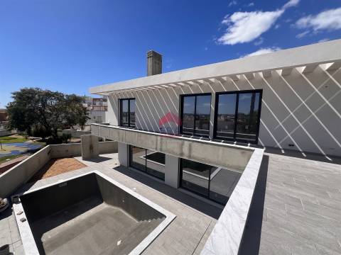 Moradia T5 Venda em Tavira (Santa Maria e Santiago),Tavira