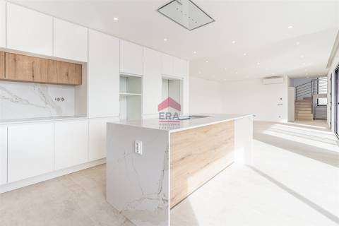 Moradia T5 Venda em Tavira (Santa Maria e Santiago),Tavira