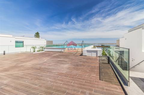 Apartamento T2 Venda em Moncarapacho e Fuseta,Olhão