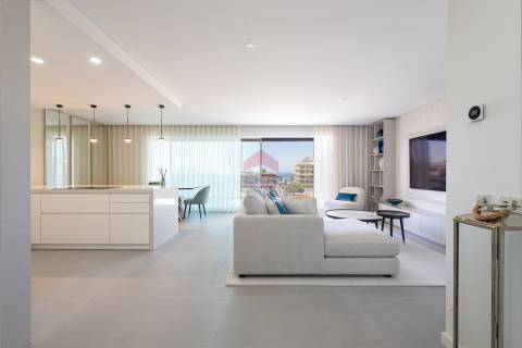 Apartamento T2 Venda em Quarteira,Loulé