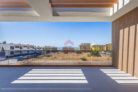 Apartamento T2 Venda em Quarteira,Loulé