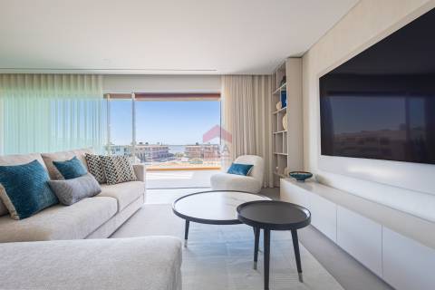 Apartamento T2 Venda em Quarteira,Loulé