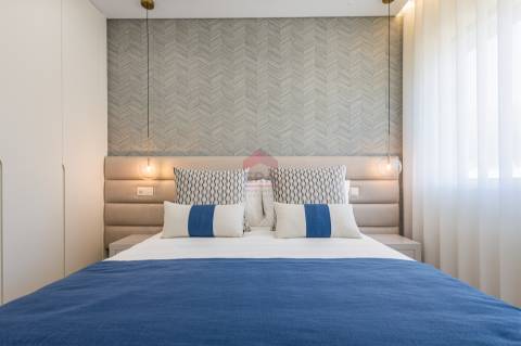 Apartamento T2 Venda em Quarteira,Loulé