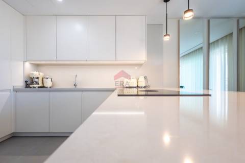 Apartamento T2 Venda em Quarteira,Loulé