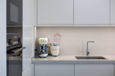 Apartamento T2 Venda em Quarteira,Loulé