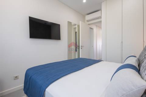 Apartamento T2 Venda em Quarteira,Loulé