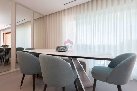 Apartamento T2 Venda em Quarteira,Loulé