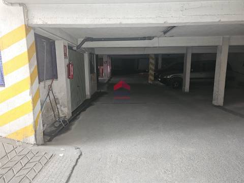 Garagem  Venda em Olhão,Olhão