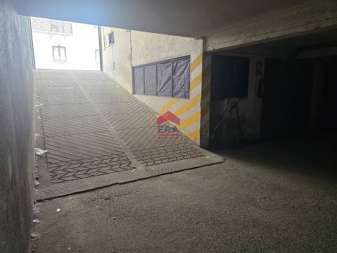 Garagem  Venda em Olhão,Olhão