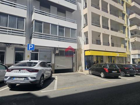 Garagem  Venda em Olhão,Olhão