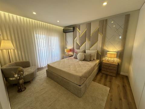 Moradia Isolada T3 Venda em Quarteira,Loulé