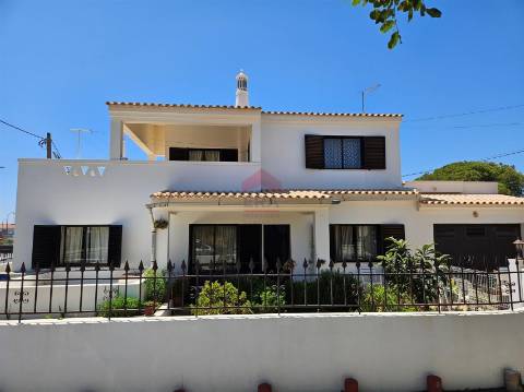 Moradia Isolada T4 Venda em Almancil,Loulé