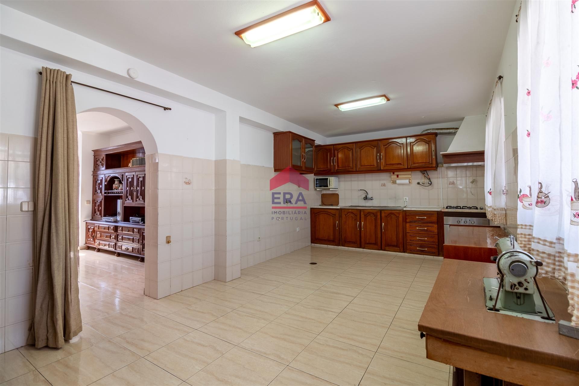 Moradia T3 Venda em Quelfes,Olhão