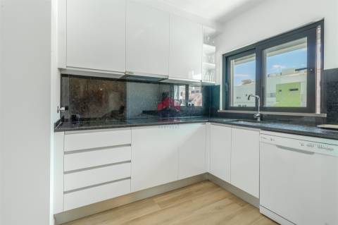 Apartamento T1+2 DUPLEX Venda em Tavira (Santa Maria e Santiago),Tavira