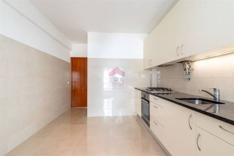 Apartamento T3 Venda em Faro (Sé e São Pedro),Faro