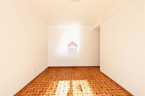 Apartamento T3 Venda em Faro (Sé e São Pedro),Faro