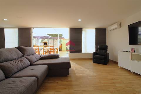 Apartamento T2 Venda em Quelfes,Olhão