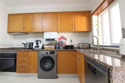 Apartamento T2 Venda em Quelfes,Olhão