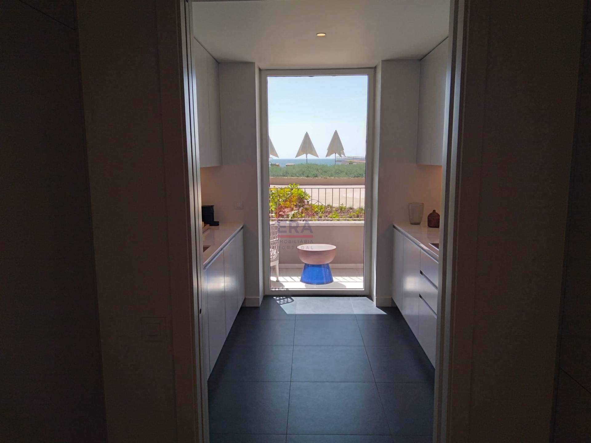 Apartamento T2 Venda em Quarteira,Loulé