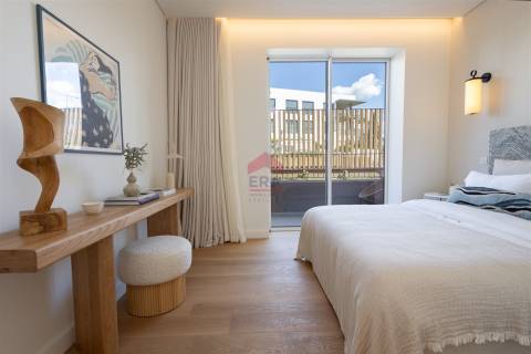 Apartamento T2 Venda em Quarteira,Loulé