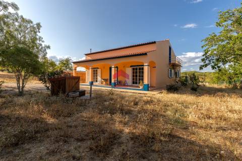 Moradia T3 Venda em Moncarapacho e Fuseta,Olhão