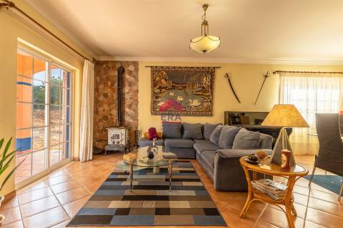 Moradia T3 Venda em Moncarapacho e Fuseta,Olhão