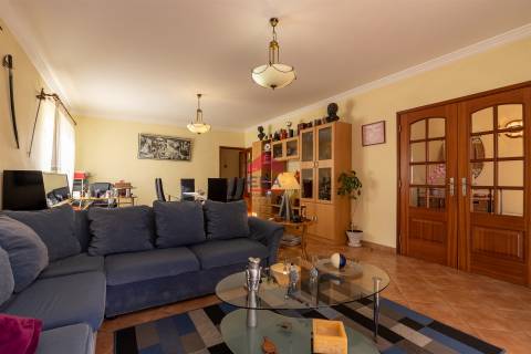 Moradia T3 Venda em Moncarapacho e Fuseta,Olhão