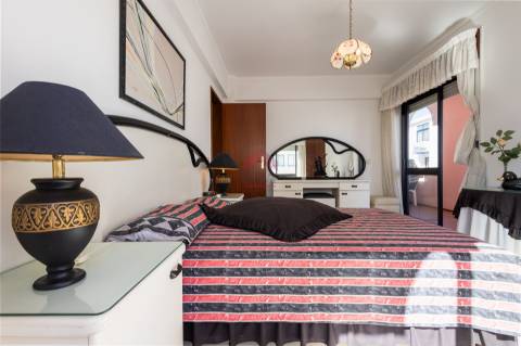 Apartamento T2 Venda em Quarteira,Loulé