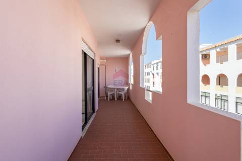 Apartamento T2 Venda em Quarteira,Loulé