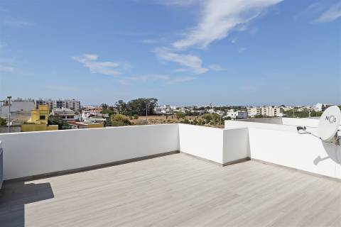 Moradia T3 Venda em Quelfes,Olhão