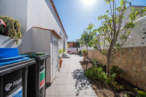 Moradia Isolada T5 Venda em Montenegro,Faro