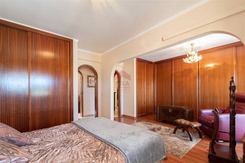 Moradia Isolada T5 Venda em Montenegro,Faro