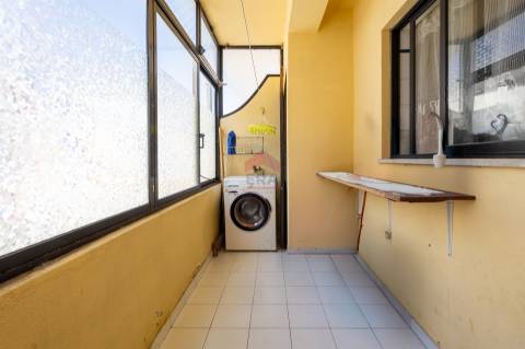 Apartamento T2 Venda em Quarteira,Loulé