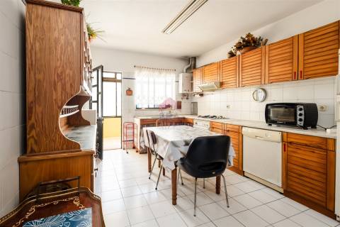 Apartamento T2 Venda em Quarteira,Loulé