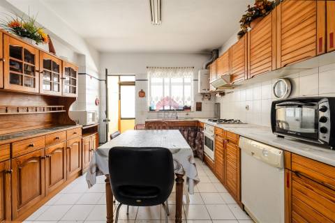 Apartamento T2 Venda em Quarteira,Loulé
