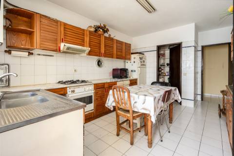 Apartamento T2 Venda em Quarteira,Loulé