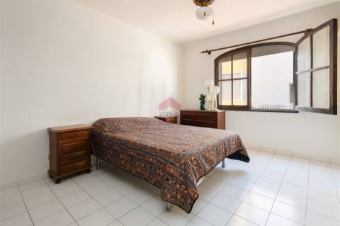 Apartamento T2 Venda em Quarteira,Loulé