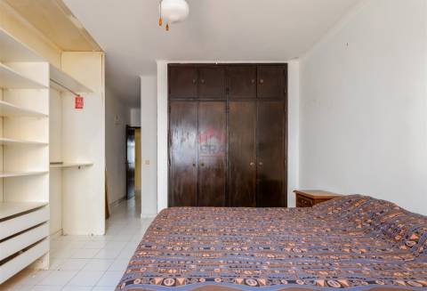 Apartamento T2 Venda em Quarteira,Loulé