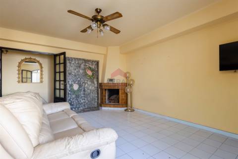 Apartamento T2 Venda em Quarteira,Loulé